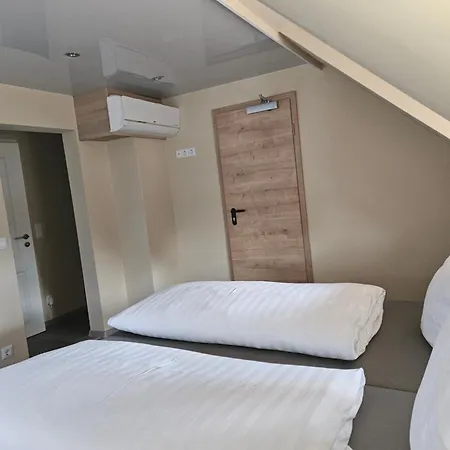 Klein Haus 12a 4* ズルツバッハ・ローゼンベルク