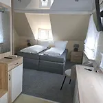 Klein Haus 12a 4*