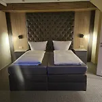 Klein Haus 12a Gasthof 4*