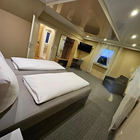 Klein Haus 12a 4*