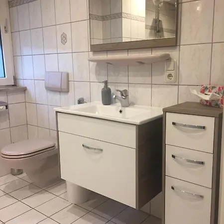 Klein Haus 12a بيت ضيافة